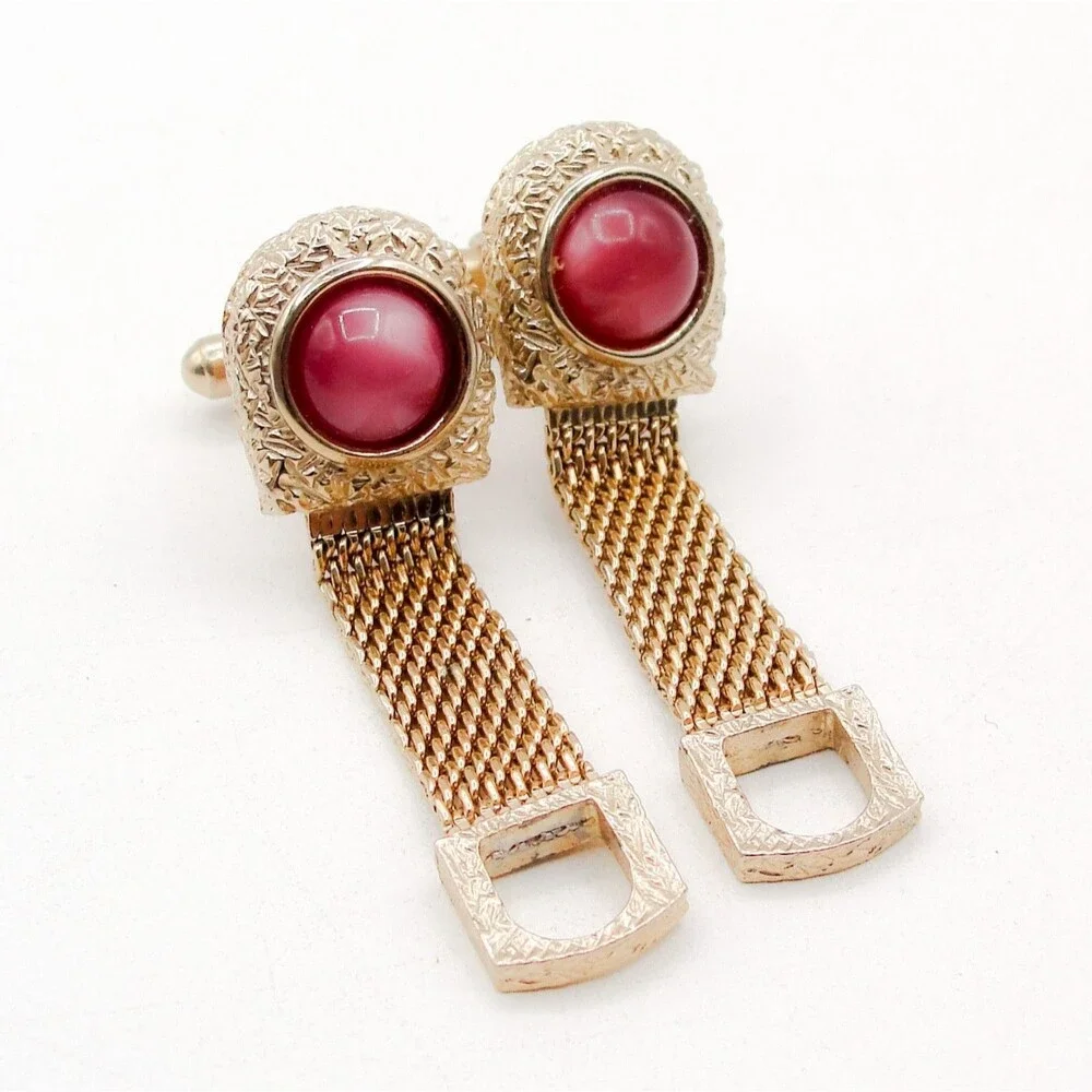 Vintage Swank Rose Red Moonglow Cabochon Gold Tone Mesh Wrap Around Cufflinks